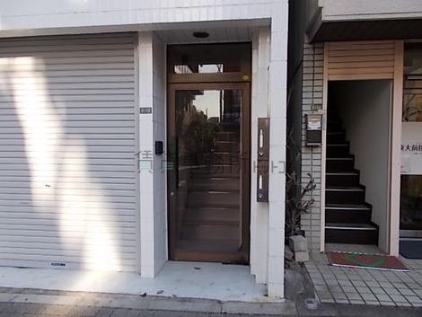 正面玄関