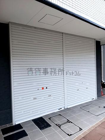 正面玄関