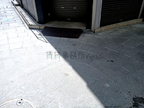 正面玄関