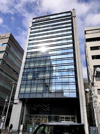 野村不動産西新宿ビルの外観写真