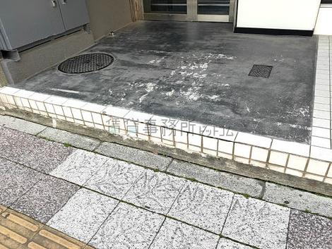 正面玄関