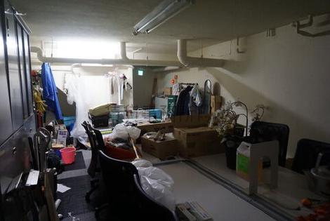 地下1階