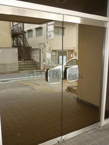 正面玄関