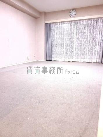 島田園ビルの室内