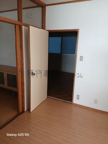 第二平塚ビルの室内