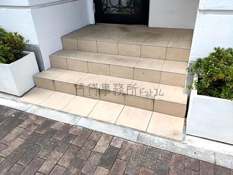 正面玄関