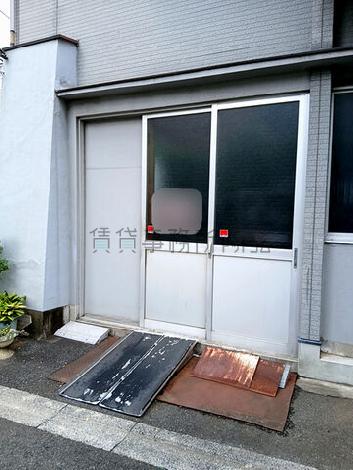 正面玄関