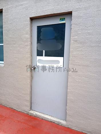 正面玄関