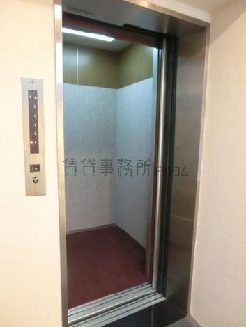 エレベーター