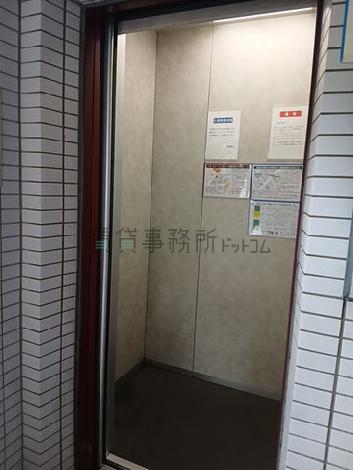 エレベーター