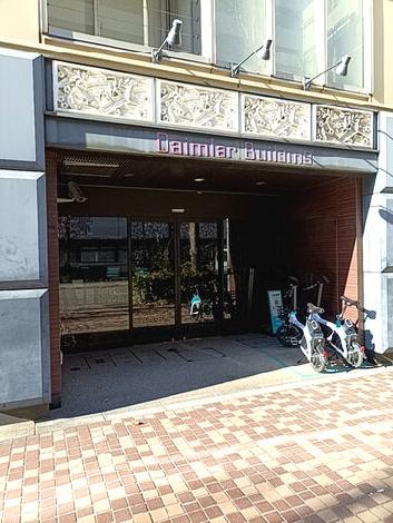 正面玄関