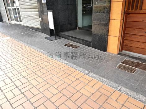 正面玄関