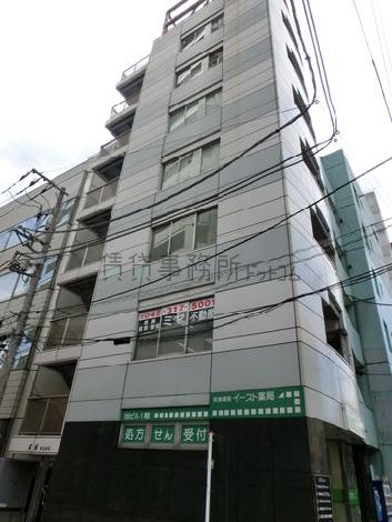 KMビルの外観写真