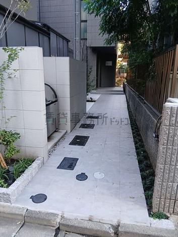正面玄関