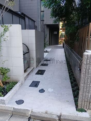正面玄関