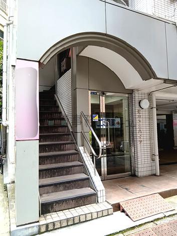 正面玄関