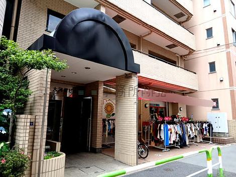正面玄関