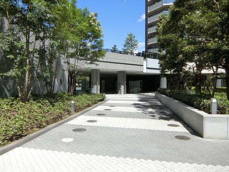 正面玄関