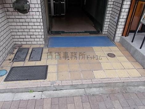 正面玄関