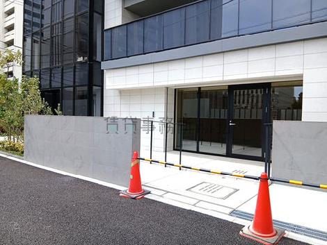 正面玄関