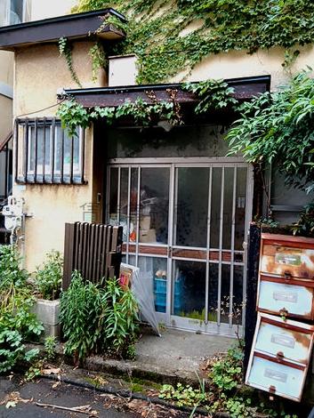 正面玄関