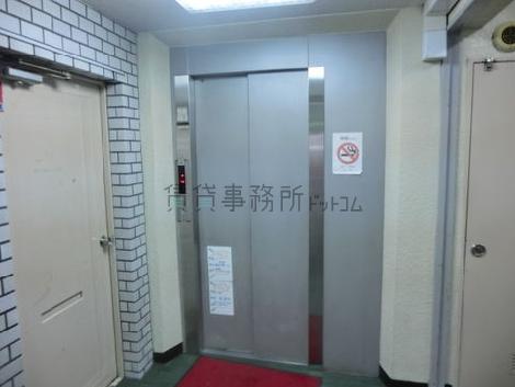 エレベーター