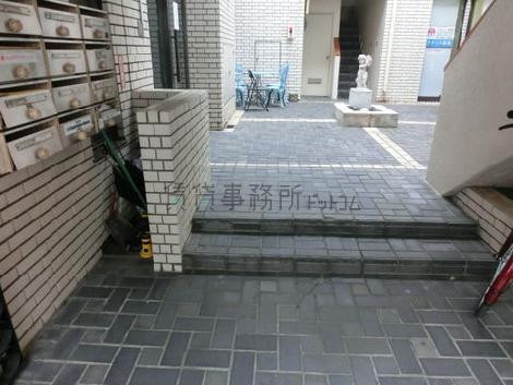 正面玄関