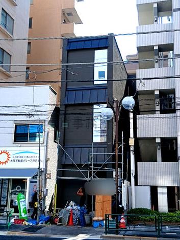 MARE 千駄木駅前ビル-MOKU-の外観写真