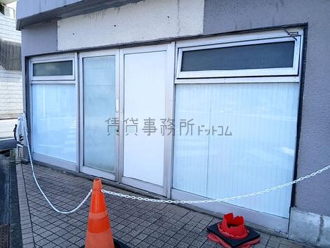 正面玄関
