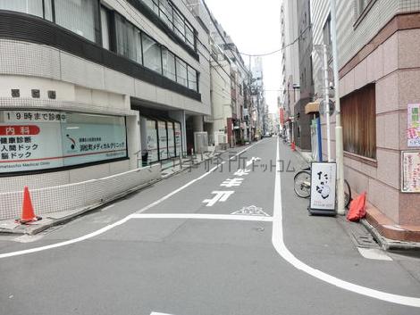 全面道路　芝大門方面