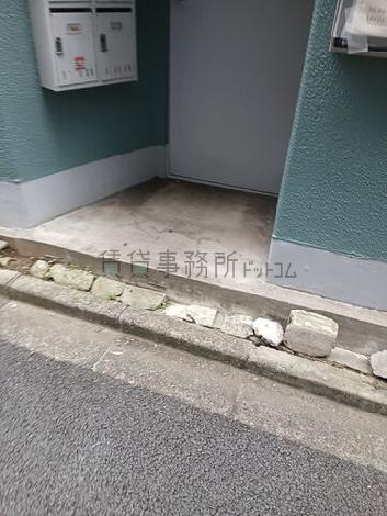 段差は少しあり