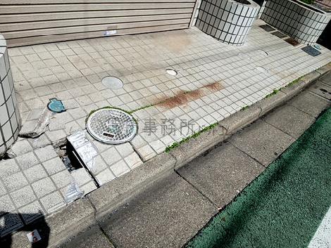 正面玄関
