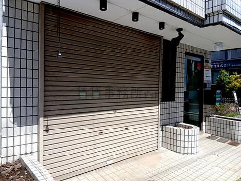 正面玄関