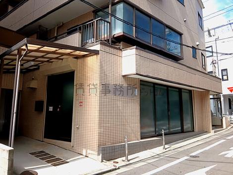 正面玄関