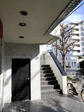 正面玄関