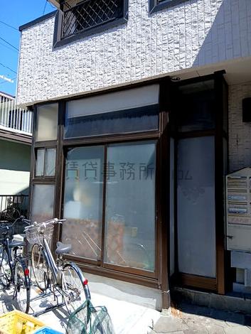 正面玄関