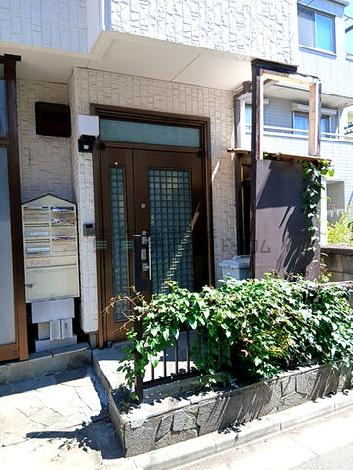 正面玄関