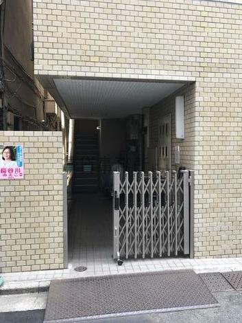正面玄関