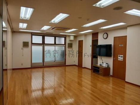 カネコビルの室内