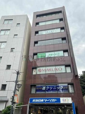 松屋ビルの外観写真