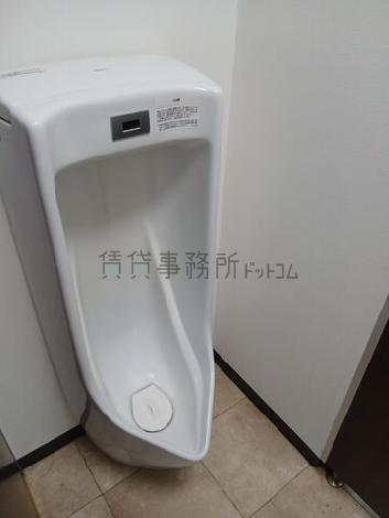 松屋ビルのトイレ