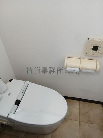 松屋ビルのトイレ
