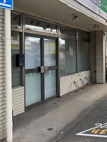 正面玄関