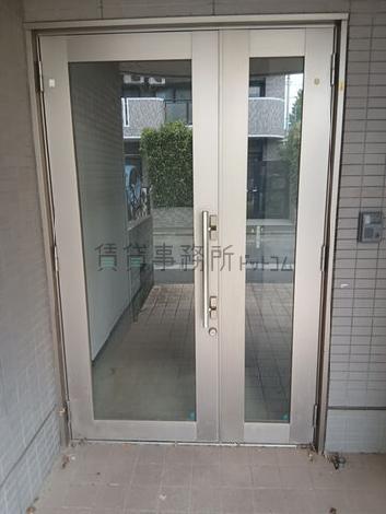 正面玄関