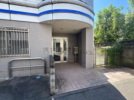 正面玄関