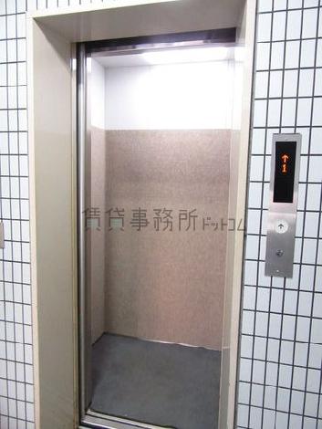 エレベーター