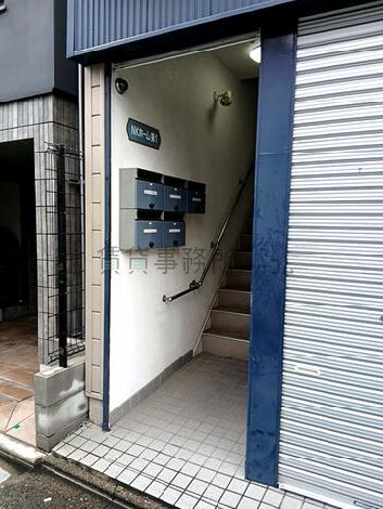 正面玄関