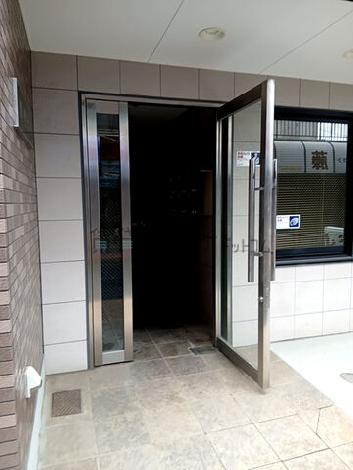 正面玄関