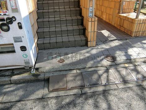 正面玄関