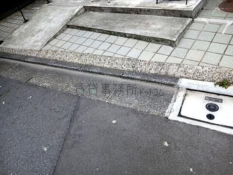 正面玄関